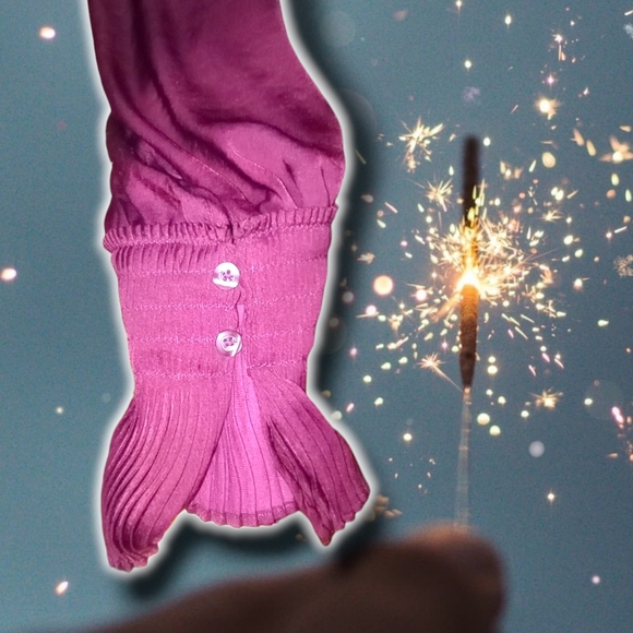 Woman's Long sleeve - Picture 3 of 5